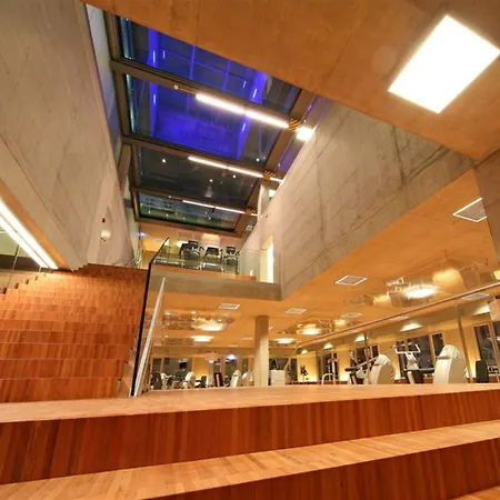 Einstein Hotel 4*