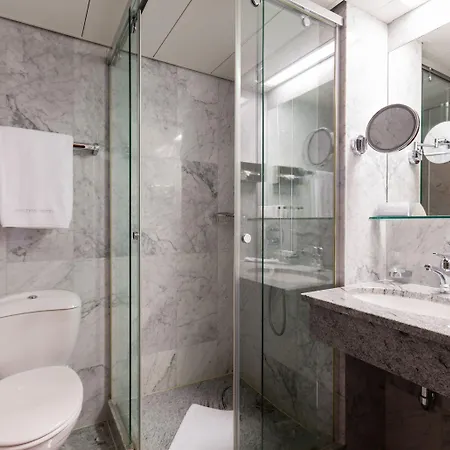Einstein Hotel 4*