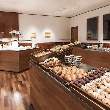 Einstein Hotel 4*