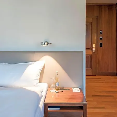 Hotel Einstein