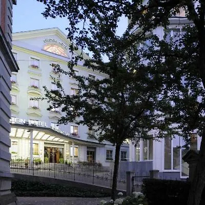 Einstein Hotel 4*