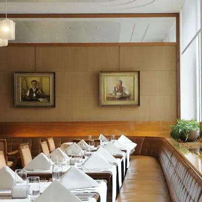 Einstein Hotel