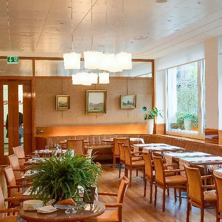 Hotel Einstein 4*
